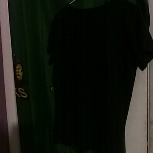 New! John Deere T-shirt - Picture 3 of 4